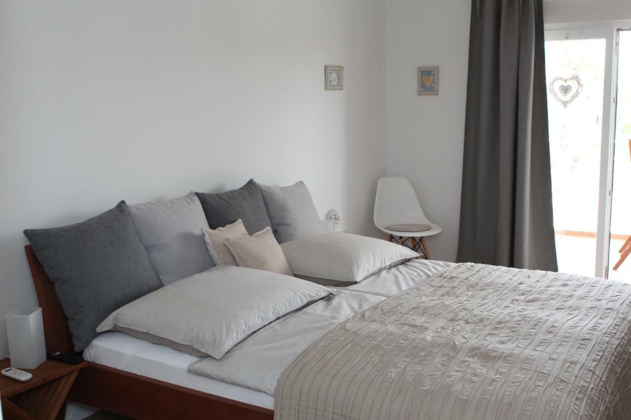 וודיצה Apartments Mirela מראה חיצוני תמונה