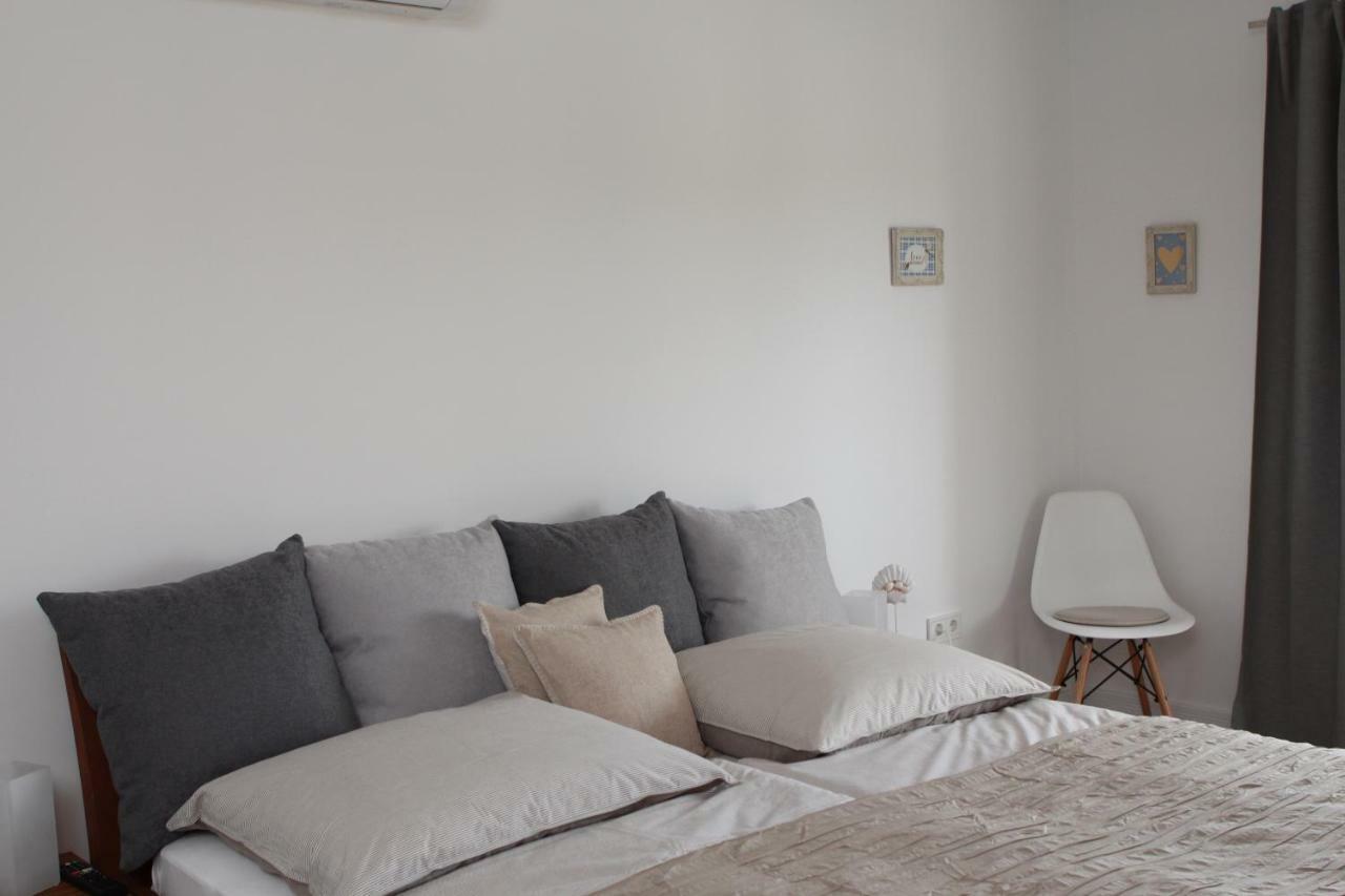וודיצה Apartments Mirela מראה חיצוני תמונה